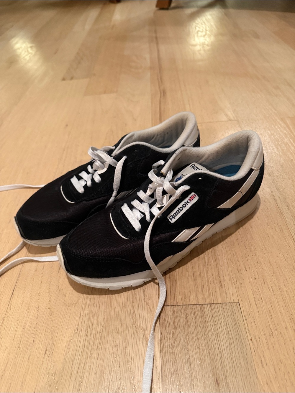 Reebok Black and White Women's Low-Top Sneakers